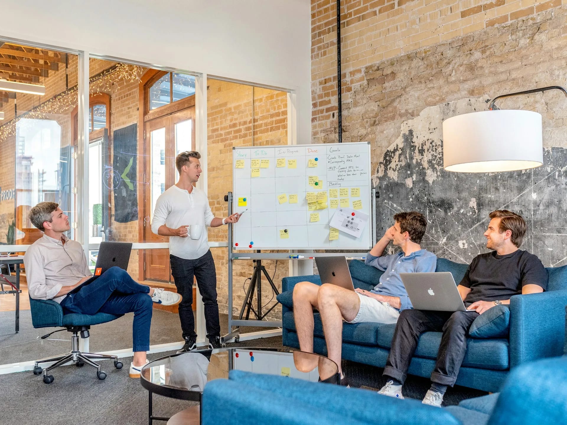 Team collaboration and customer support - PackagePro